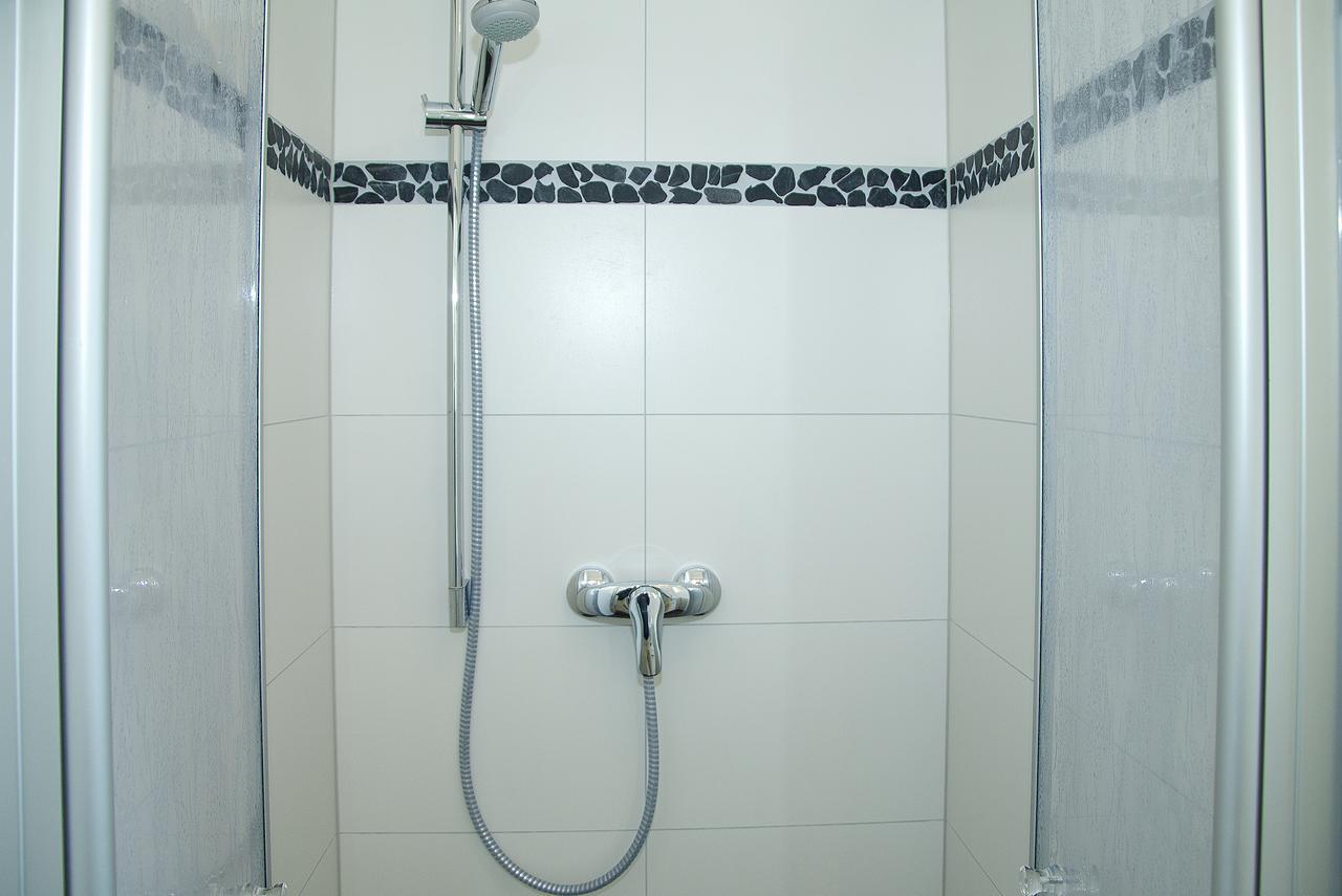 Ferienhaus Emmely Nur Wenige Gehminuten Zum Strand Ruhig Glowe Ngoại thất bức ảnh